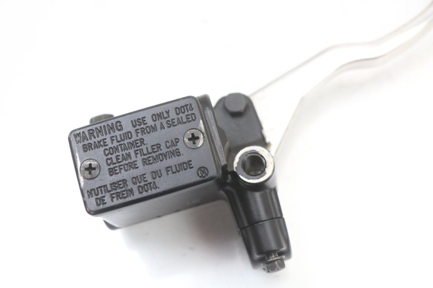 photo de CILINDRO MESTRE DIANTEIRO PEUGEOT SATELIS 125 (2010 - 2012) - Vista geral