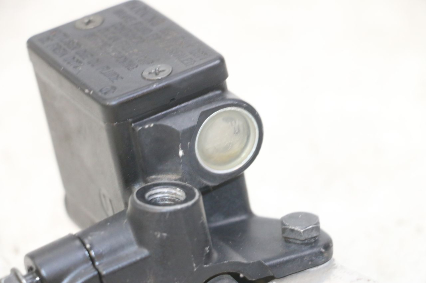 photo de CILINDRO MESTRE DIANTEIRO PEUGEOT SATELIS 125 (2013 - 2018) - Ampliação técnica