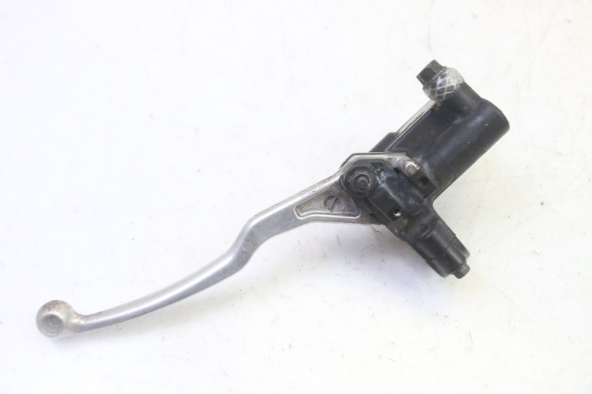 photo de CILINDRO MESTRE DIANTEIRO PEUGEOT SATELIS 125 (2006 - 2009) - Pontos de fixação