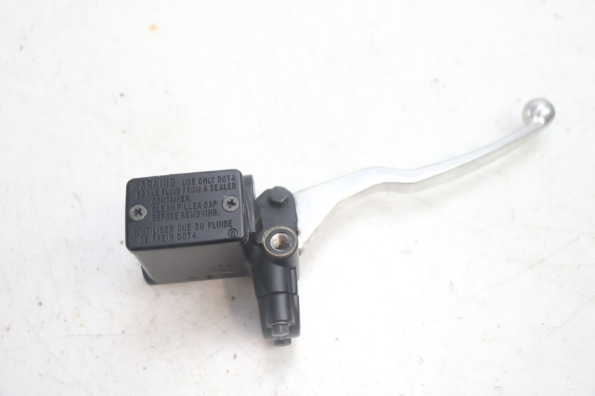 photo de CILINDRO MESTRE DIANTEIRO PEUGEOT SATELIS 125 (2013 - 2018) - Vista principal