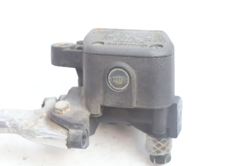 photo de CILINDRO MESTRE DIANTEIRO APRILIA SCARABEO GT 125 (1999 - 2007) - Pontos de fixação