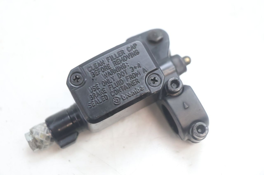 photo de CILINDRO MESTRE DIANTEIRO YAMAHA SLIDER 50 (1999 - 2004) - Ampliação técnica