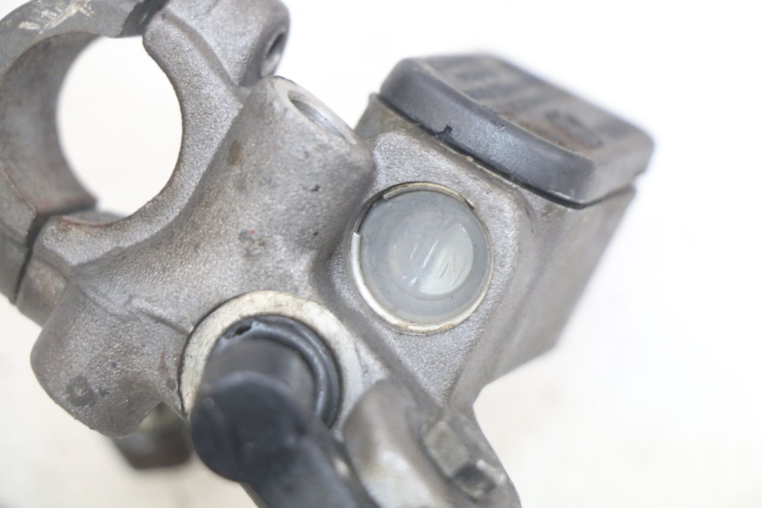 photo de CILINDRO MESTRE DIANTEIRO PEUGEOT SPEEDFIGHT LC 50 (1996 - 2002) - Detalhe da peça