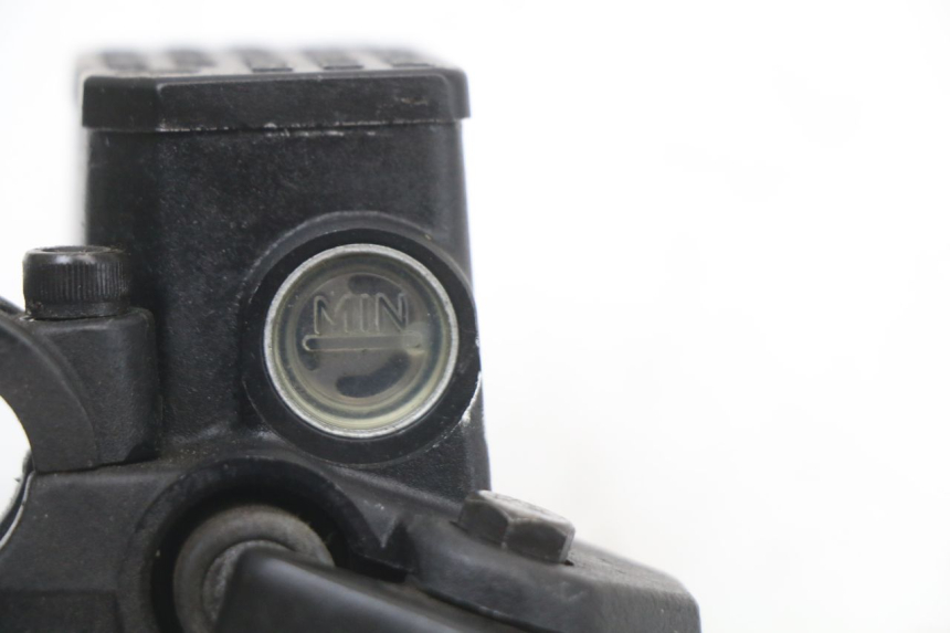 photo de CILINDRO MESTRE DIANTEIRO APRILIA SR CARB LC 2T 50 (2004 - 2012) - Vista geral