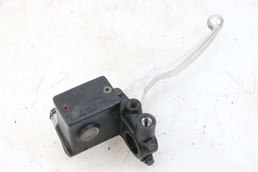 photo de CILINDRO MESTRE DIANTEIRO SUZUKI BURGMAN 125 (2007 - 2014) - Detalhe da peça