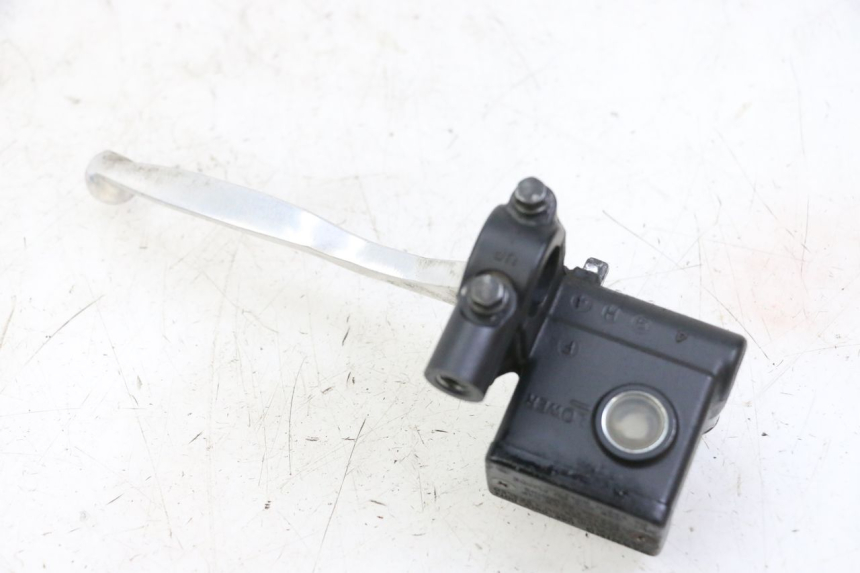 photo de CILINDRO MESTRE DIANTEIRO SUZUKI BURGMAN 125 (2007 - 2014) - Outro ângulo de visão