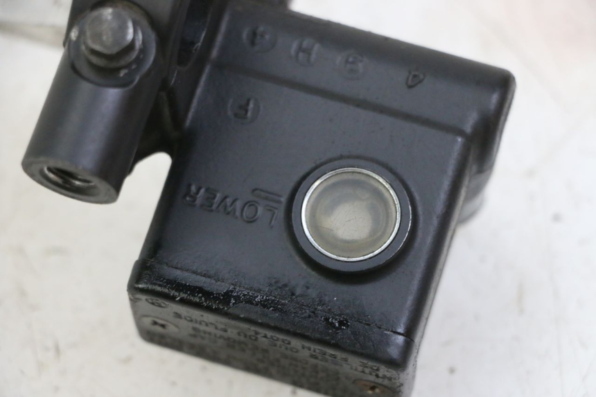 photo de CILINDRO MESTRE DIANTEIRO SUZUKI BURGMAN 125 (2007 - 2014) - Ampliação técnica