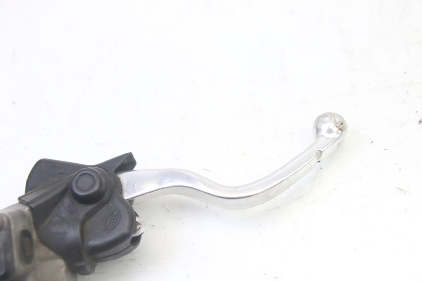 photo de CILINDRO MESTRE DIANTEIRO KTM SX 85 (2013 - 2017) - Zoom do estado de desgaste