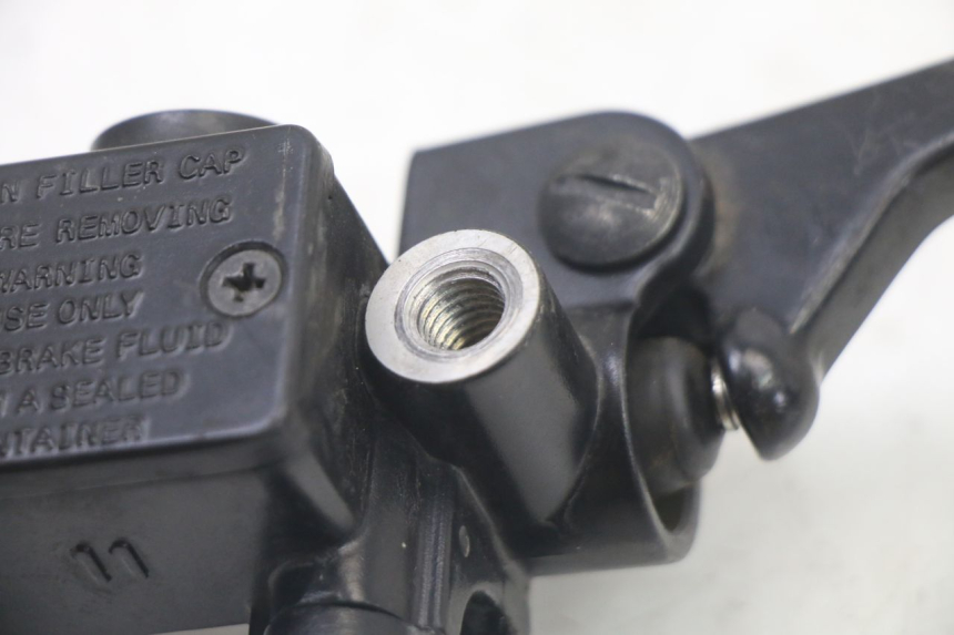 photo de CILINDRO MESTRE DIANTEIRO APRILIA SXR 50 (2021 - 2023) - Outro ângulo de visão