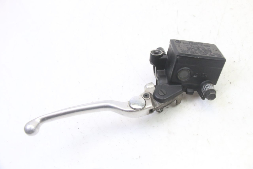 photo de CILINDRO MESTRE DIANTEIRO YAMAHA TDM ABS 900 (2002 - 2014) - Outro ângulo de visão