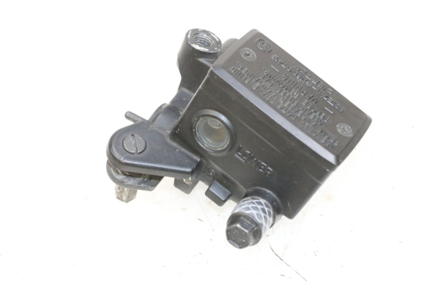 photo de CILINDRO MESTRE DIANTEIRO YAMAHA TDM ABS 900 (2002 - 2014) - Vista principal