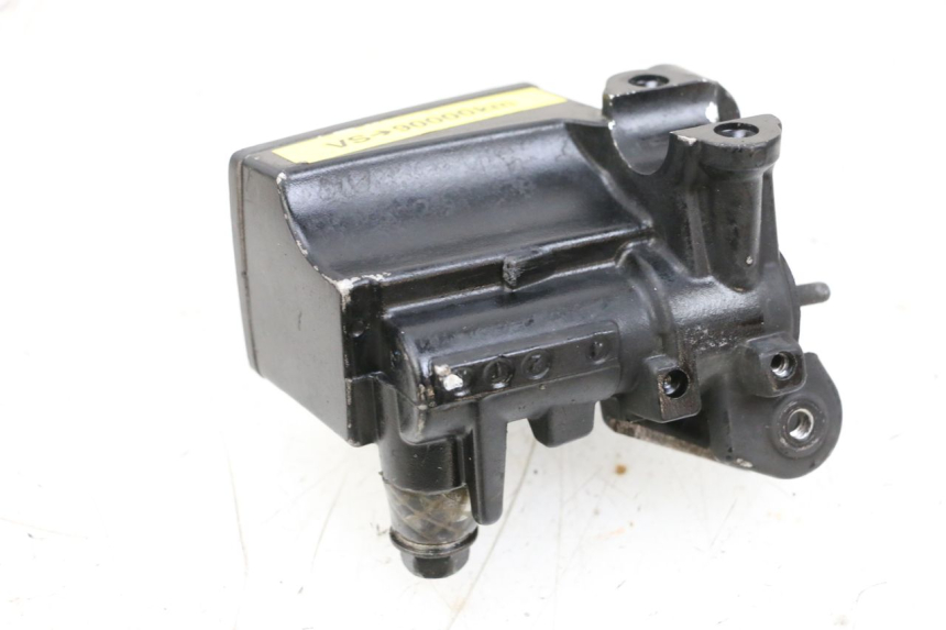 photo de CILINDRO MESTRE DIANTEIRO YAMAHA TDM ABS 900 (2002 - 2014) - Outro ângulo de visão