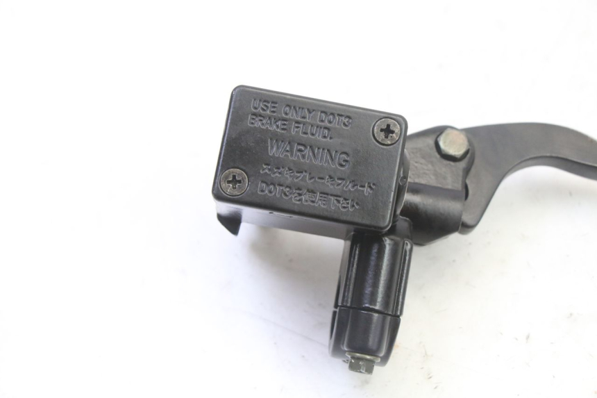 photo de CILINDRO MESTRE DIANTEIRO PEUGEOT V-CLIC VCLIC 50 (2007 - 2013) - Detalhe da peça