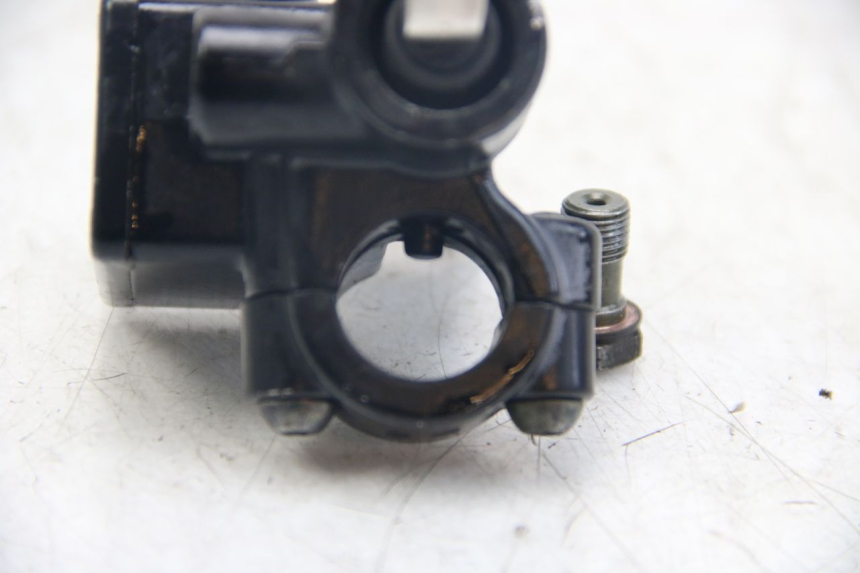 photo de CILINDRO MESTRE DIANTEIRO PIAGGIO VESPA SPRINT 2T 50 (2014 - 2018) - Pontos de fixação