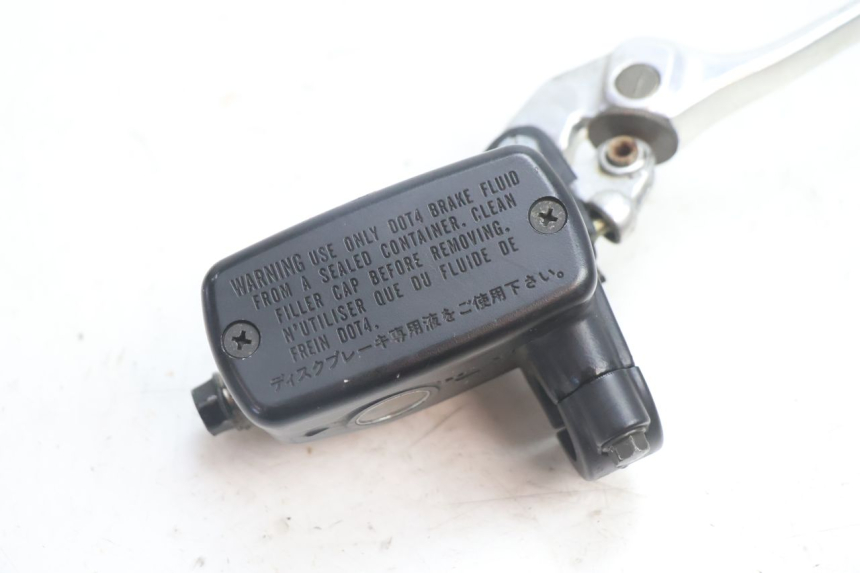 photo de CILINDRO MESTRE DIANTEIRO HONDA VFR FI RC46 800 (1998 - 2001) - Detalhe da peça