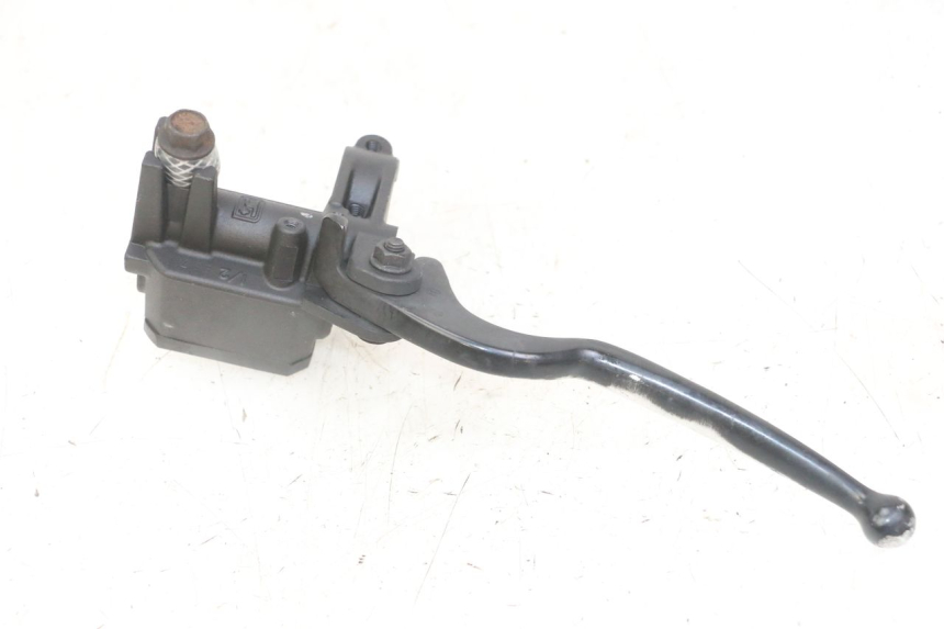 photo de CILINDRO MESTRE DIANTEIRO YAMAHA X-MAX XMAX 125 (2010 - 2013) - Detalhe da peça