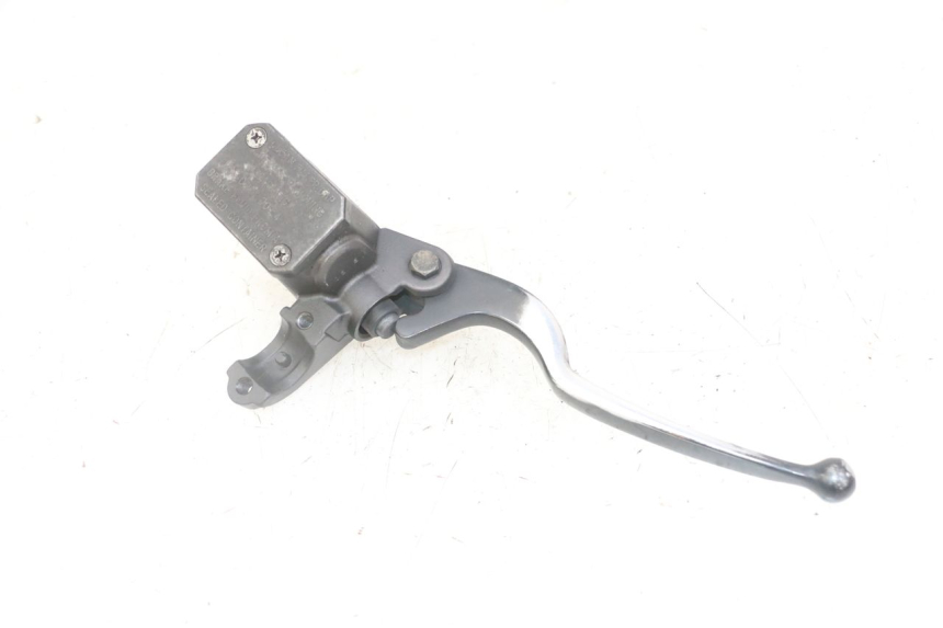 photo de CILINDRO MESTRE DIANTEIRO YAMAHA X-MAX XMAX 125 (2010 - 2013) - Outro ângulo de visão