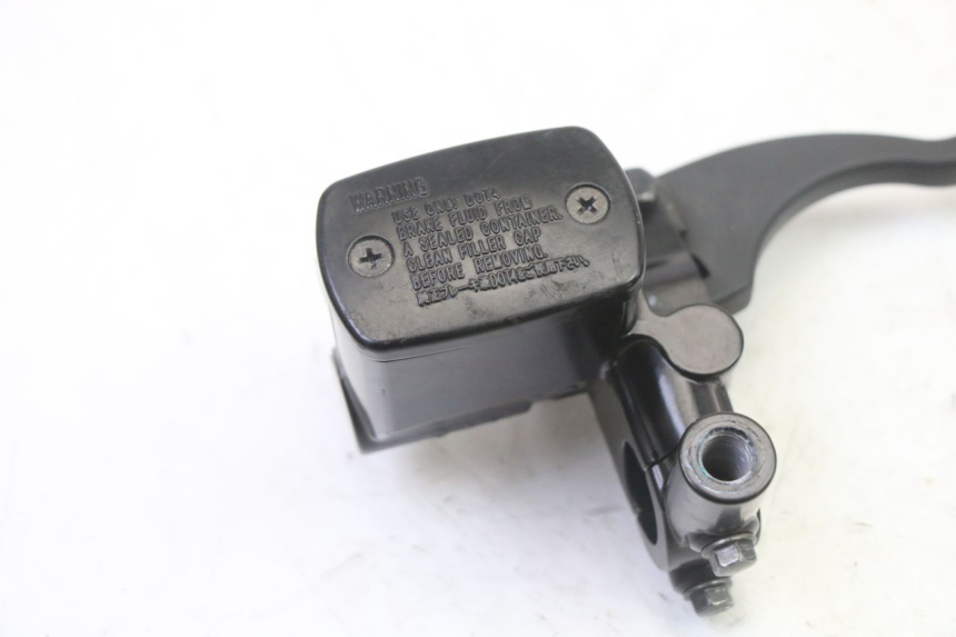photo de CILINDRO MESTRE DIANTEIRO YAMAHA XMAX X-MAX 125 (2021 - 2025) - Detalhe da peça