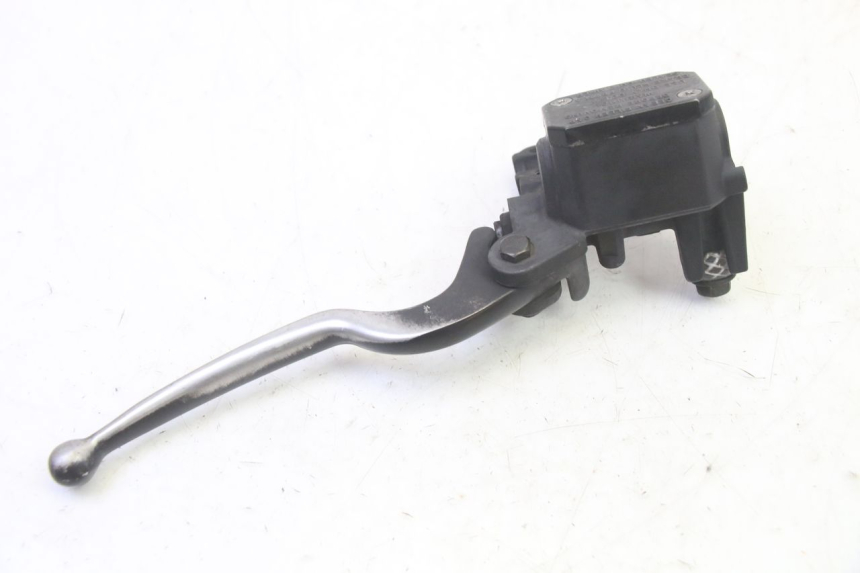 photo de CILINDRO MESTRE DIANTEIRO YAMAHA X-MAX XMAX 125 (2010 - 2013) - Outro ângulo de visão