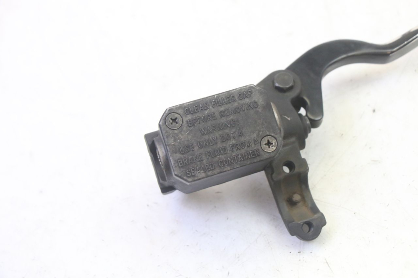 photo de CILINDRO MESTRE DIANTEIRO YAMAHA X-MAX XMAX 250 (2006 - 2009) - Detalhe da peça