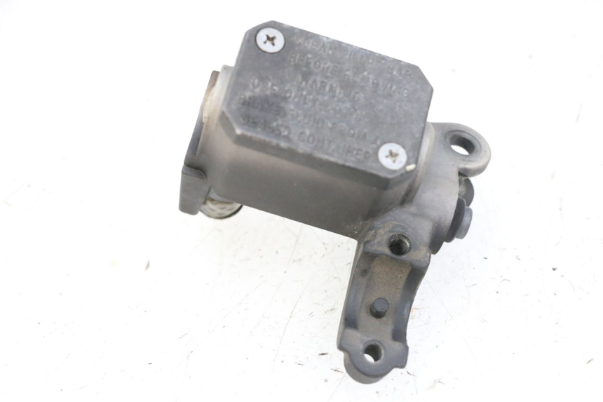 photo de CILINDRO MESTRE DIANTEIRO YAMAHA X-MAX XMAX 125 (2010 - 2013) - Ampliação técnica