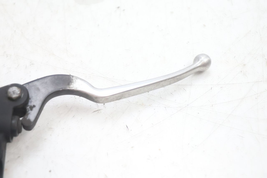 photo de CILINDRO MESTRE DIANTEIRO YAMAHA XMAX X-MAX 125 (2006 - 2009) - Zoom do estado de desgaste