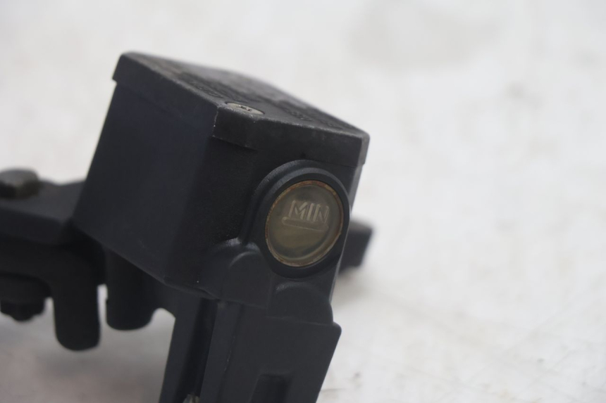 photo de CILINDRO MESTRE DIANTEIRO YAMAHA XMAX X-MAX 125 (2006 - 2009) - Ampliação técnica