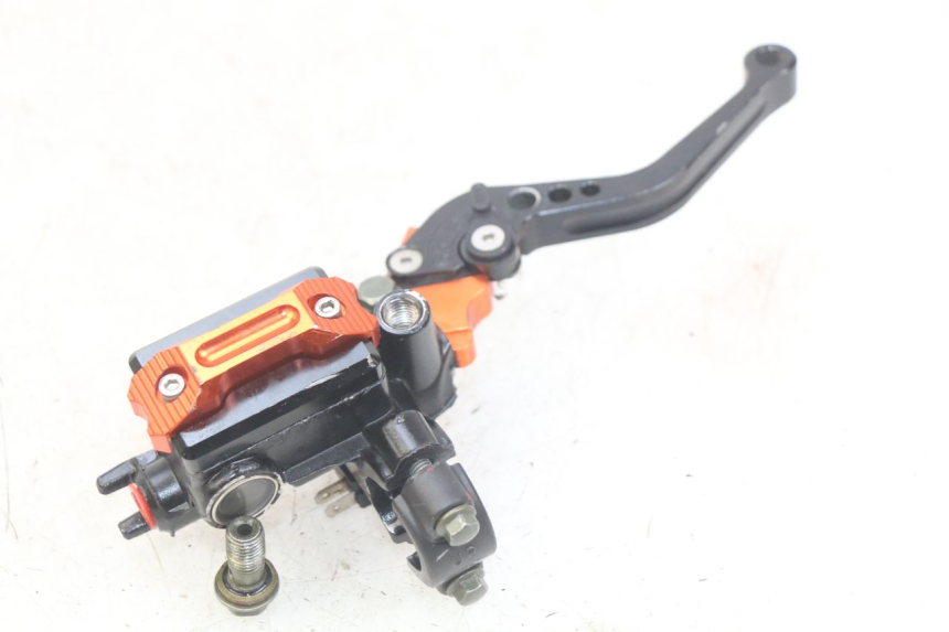photo de CILINDRO MESTRE DIANTEIRO ZHEJIANG XMOTOS XB-81 50 - Vista geral