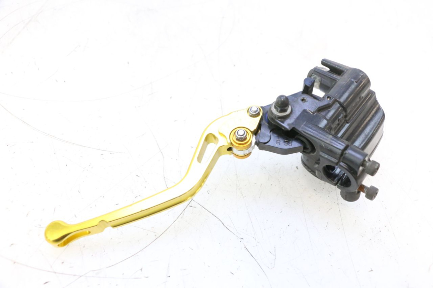 photo de CILINDRO MESTRE DIANTEIRO YAMAHA XP T-MAX ABS 500 (2005 - 2005) - Estado da superfície