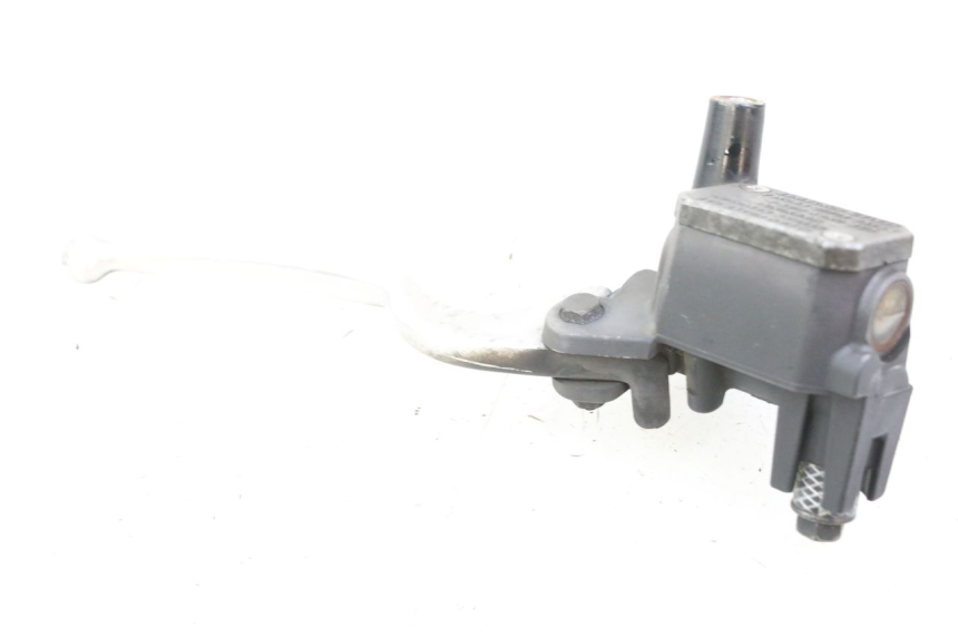 photo de CILINDRO MESTRE DIANTEIRO YAMAHA X-MAX XMAX ABS 250 (2010 - 2014) - Zoom do estado de desgaste