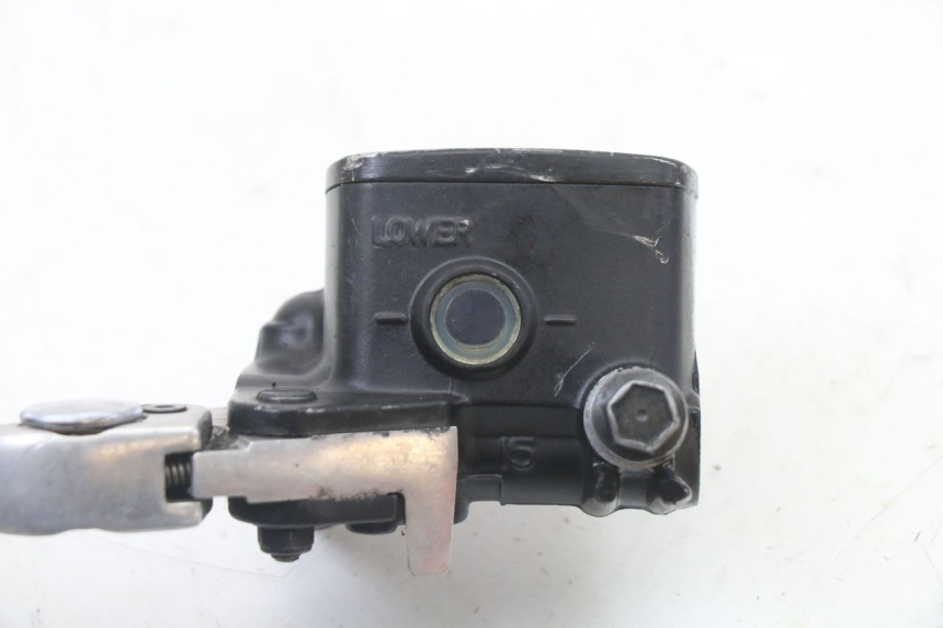 photo de CILINDRO MESTRE DIANTEIRO YAMAHA YP T-MAX TMAX 530 (2017 - 2020) - Ampliação técnica