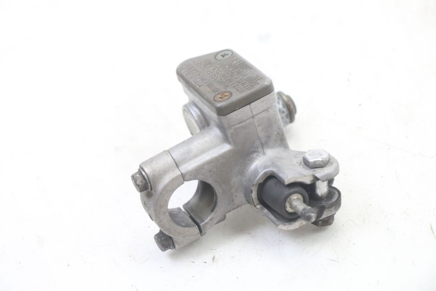 photo de CILINDRO MESTRE DIANTEIRO YAMAHA YZ-F YZF 250 (2007 - 2013) - Zoom do estado de desgaste