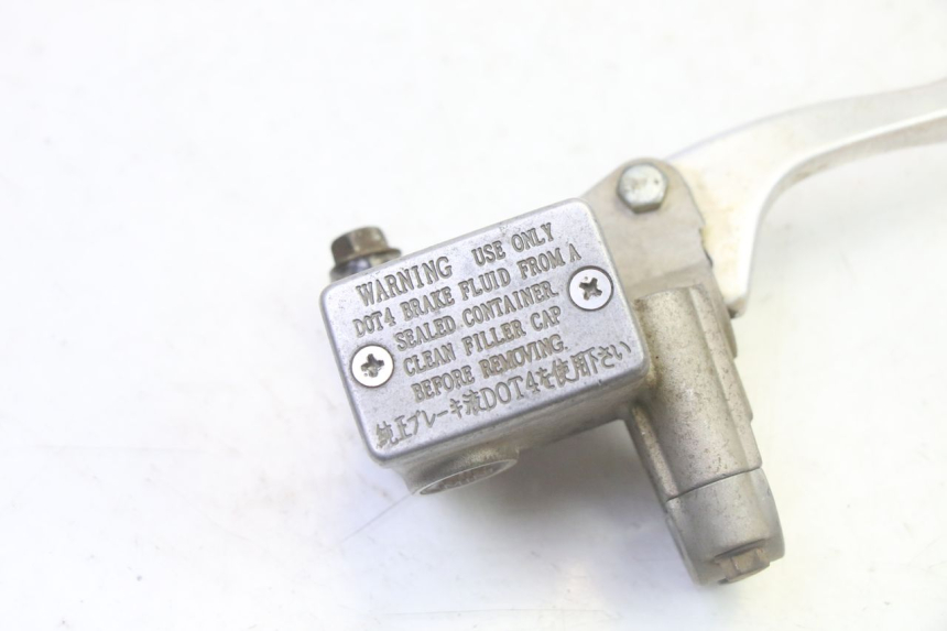 photo de CILINDRO MESTRE DIANTEIRO YAMAHA YFM GRIZZLY 550 (2008 - 2015) - Detalhe da peça