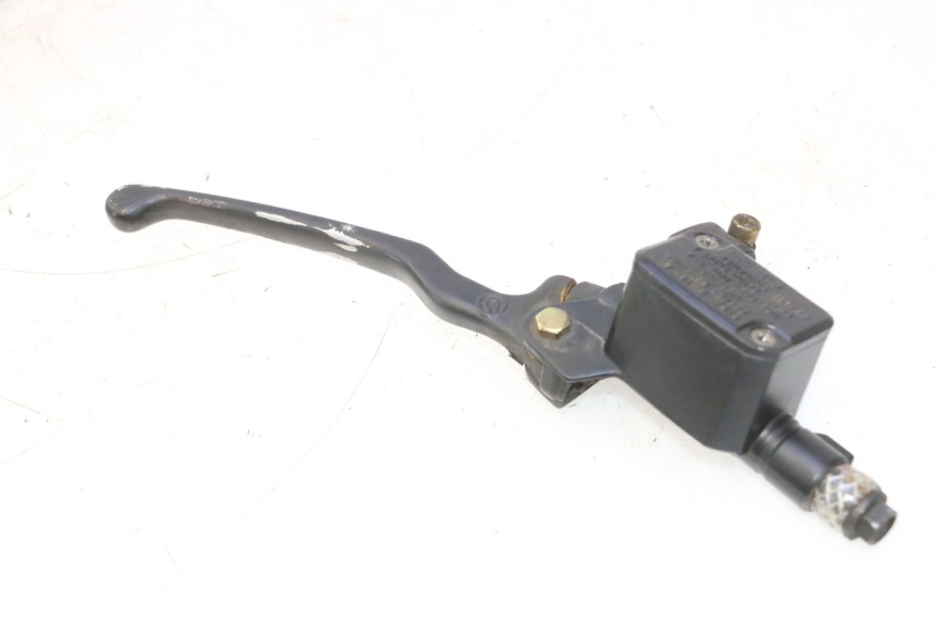 photo de CILINDRO MESTRE DIANTEIRO YAMAHA YP MAJESTY 125 (1998 - 2001) - Vista principal