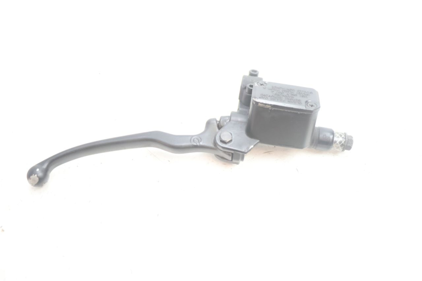 photo de CILINDRO MESTRE DIANTEIRO YAMAHA YP MAJESTY 125 (2002 - 2006) - Vista geral