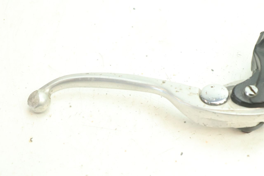 photo de CILINDRO MESTRE DIANTEIRO YAMAHA YZF R6 600 (2008 - 2009) - Pontos de fixação