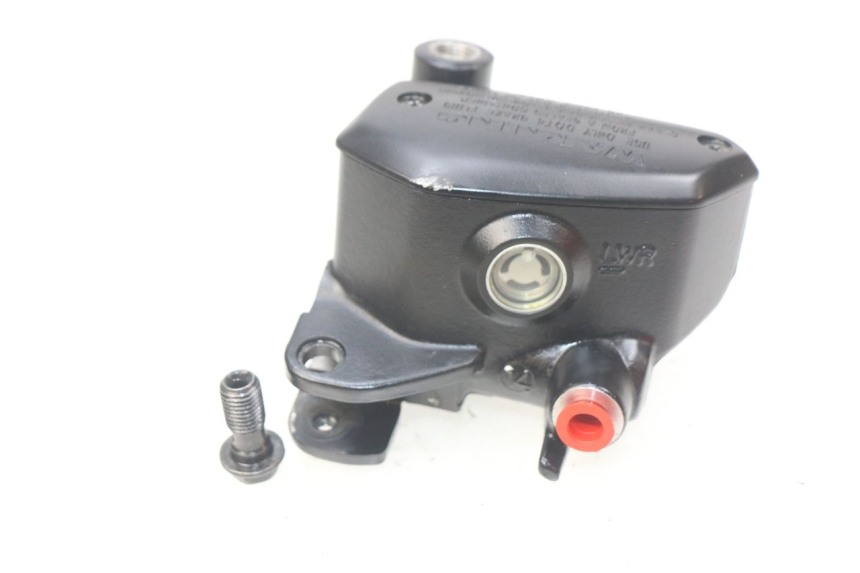 photo de CILINDRO MESTRE DIANTEIRO KAWASAKI Z 650 (2016 - 2019) - Vista principal