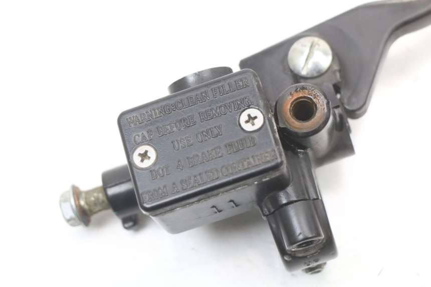 photo de CILINDRO MESTRE DIANTEIRO PIAGGIO ZIP 2T 50 (2009 - 2019) - Detalhe da peça