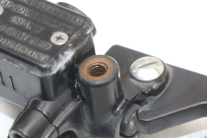 photo de CILINDRO MESTRE DIANTEIRO PIAGGIO ZIP 2T 50 (2009 - 2019) - Vista geral