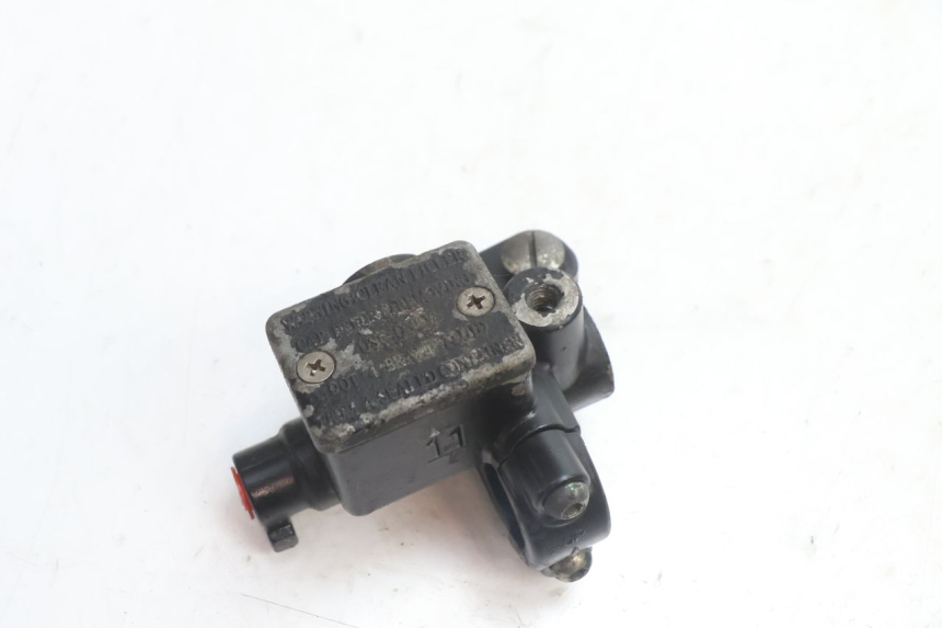 photo de CILINDRO MESTRE DIANTEIRO PIAGGIO ZIP 2T 50 (2009 - 2019) - Vista principal