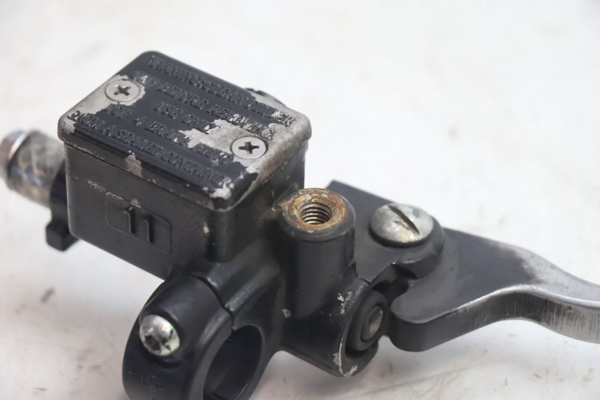 photo de CILINDRO MESTRE DIANTEIRO PIAGGIO ZIP 4T 50 (2018 - 2020) - Zoom do estado de desgaste