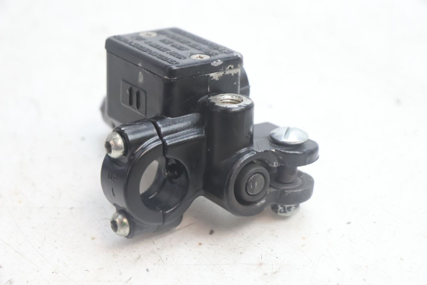 photo de CILINDRO MESTRE DIANTEIRO PIAGGIO ZIP IGET 4T 50 (2021 - 2023) - Ampliação técnica