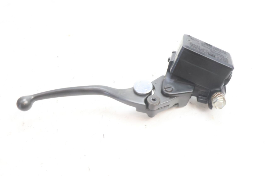 photo de CILINDRO MESTRE DIANTEIRO KAWASAKI ZZR 600 (1995 - 2004) - Outro ângulo de visão