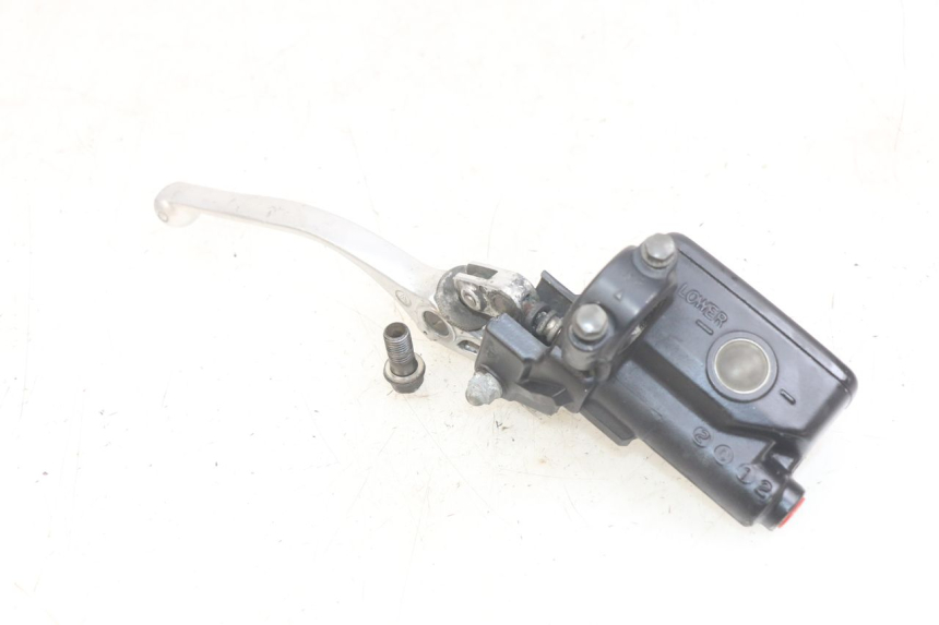 photo de CILINDRO MESTRE DE EMBREAGEM HONDA CBR F SC25 1000 (1989 - 1992) - Ampliação técnica