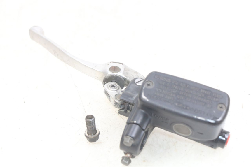 photo de CILINDRO MESTRE DE EMBREAGEM HONDA CBR F SC25 1000 (1989 - 1992) - Vista geral