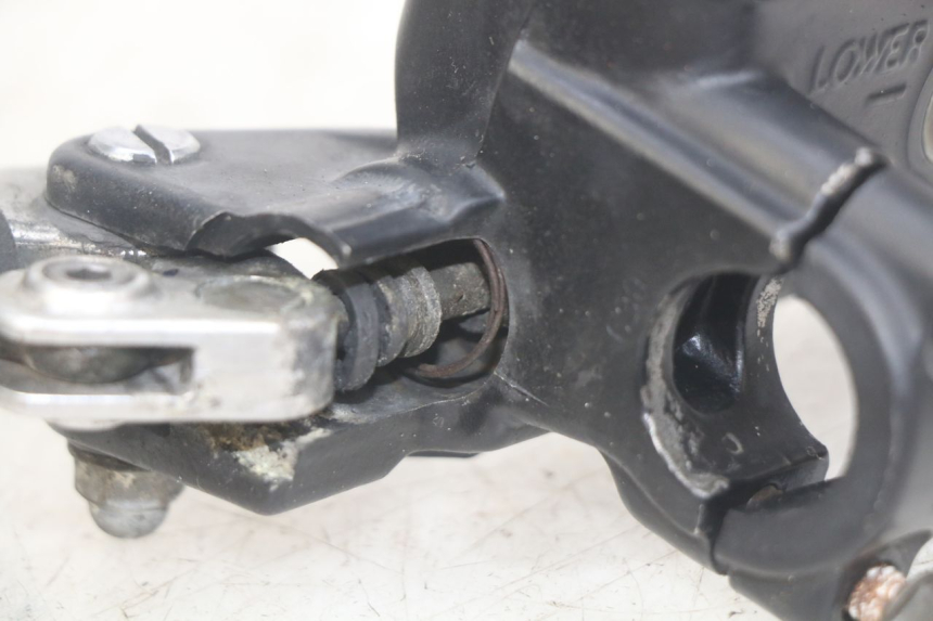 photo de CILINDRO MESTRE DE EMBREAGEM HONDA CBR F SC25 1000 (1989 - 1992) - Pontos de fixação