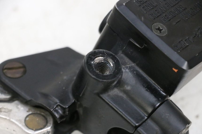photo de CILINDRO MESTRE DE EMBREAGEM YAMAHA FJR ABS 1300 (2006 - 2012) - Peça verificada