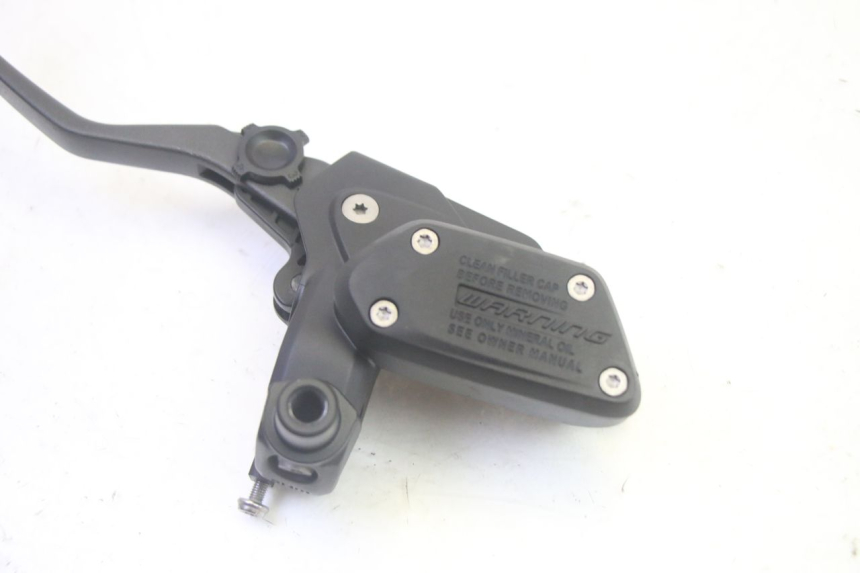 photo de CILINDRO MESTRE DE EMBREAGEM BMW R GS 1250 (2021 - 2024) - Zoom do estado de desgaste