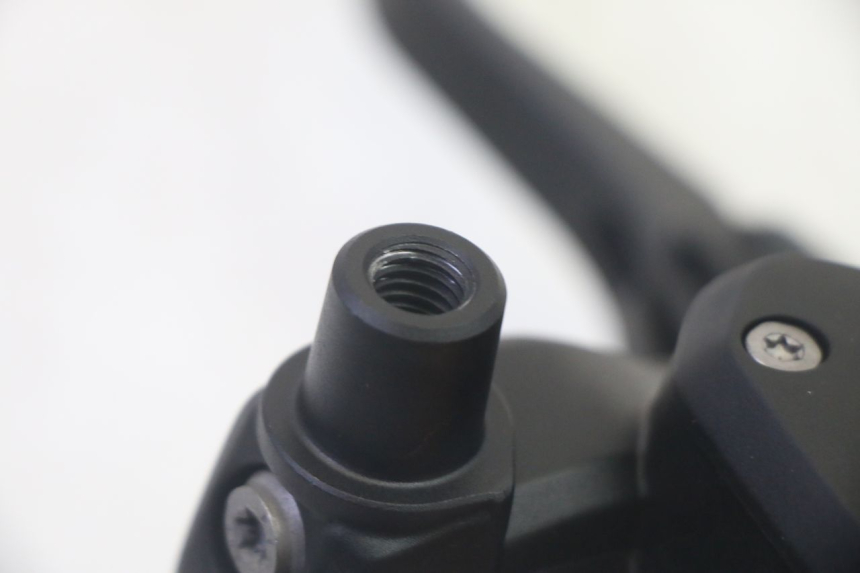 photo de CILINDRO MESTRE DE EMBREAGEM BMW R GS 1250 (2021 - 2024) - Outro ângulo de visão