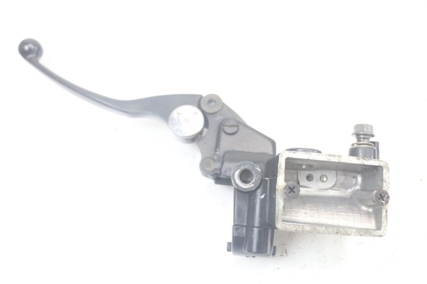 photo de CILINDRO MESTRE DE EMBREAGEM TRIUMPH SPEED TRIPLE T301 900 (1994 - 1996) - Detalhe da peça